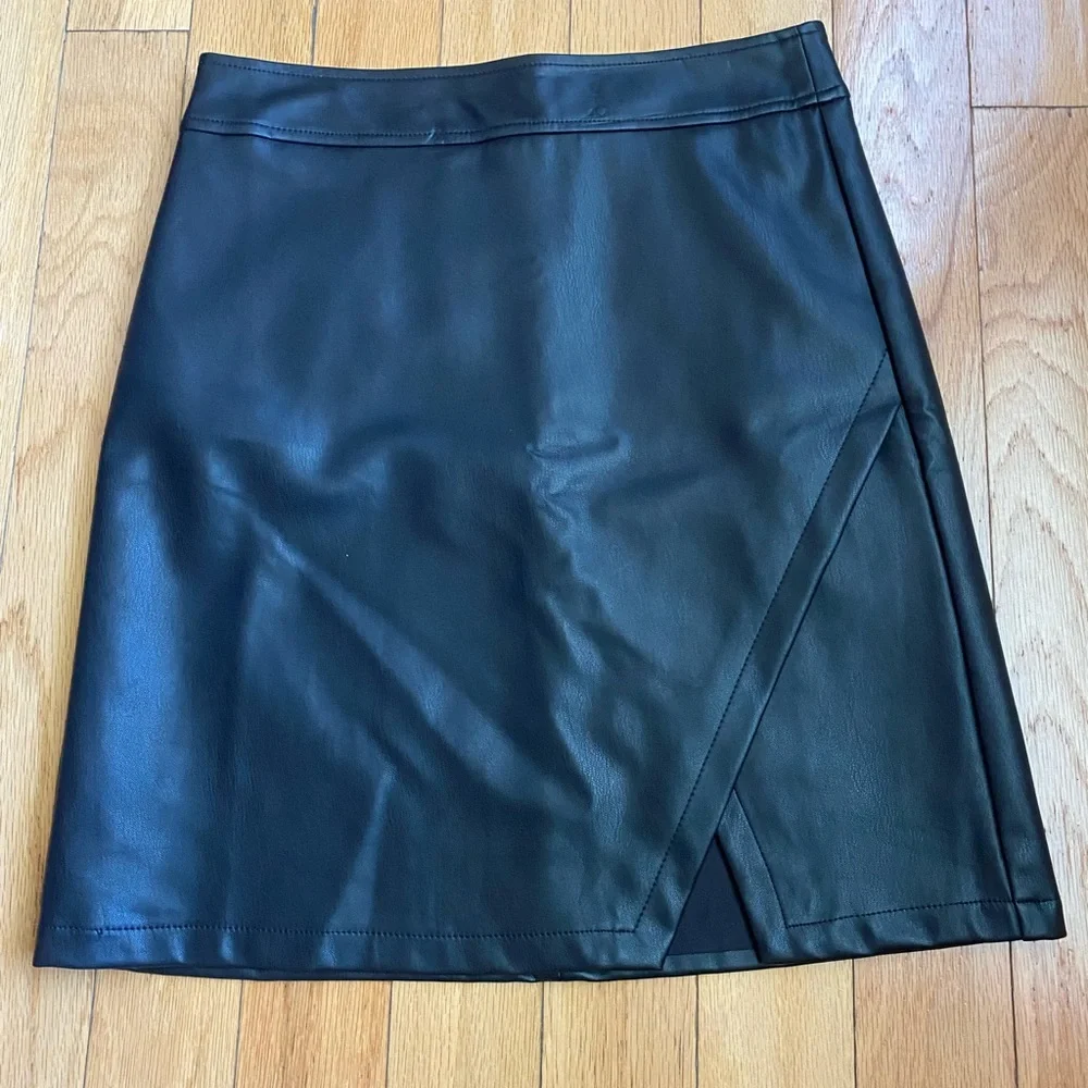Loft Faux Leather Black Skirt - Picture 2 of 10